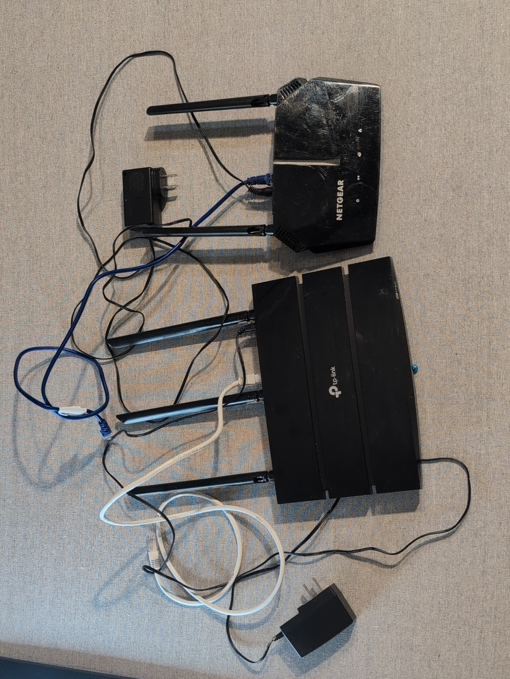 TP-Link - Archer A7 / AC1750 & Netgear R6080 / AC1000 WIFI ROUTER / Parts Only